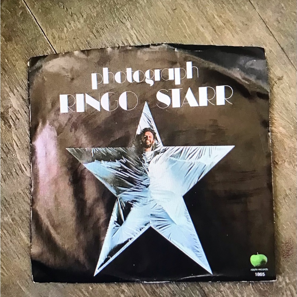 1973 Ringo Starr 'Photograph' Vinyl Single Sleeve - Black with Silver Star 45rpm